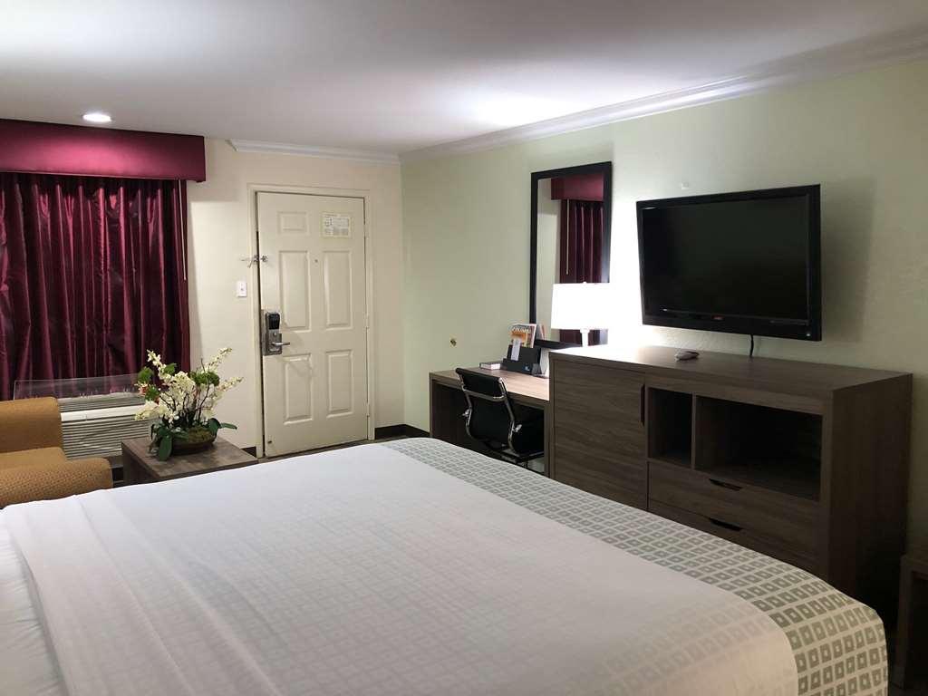 Americas Best Value Inn Columbus Kamer foto