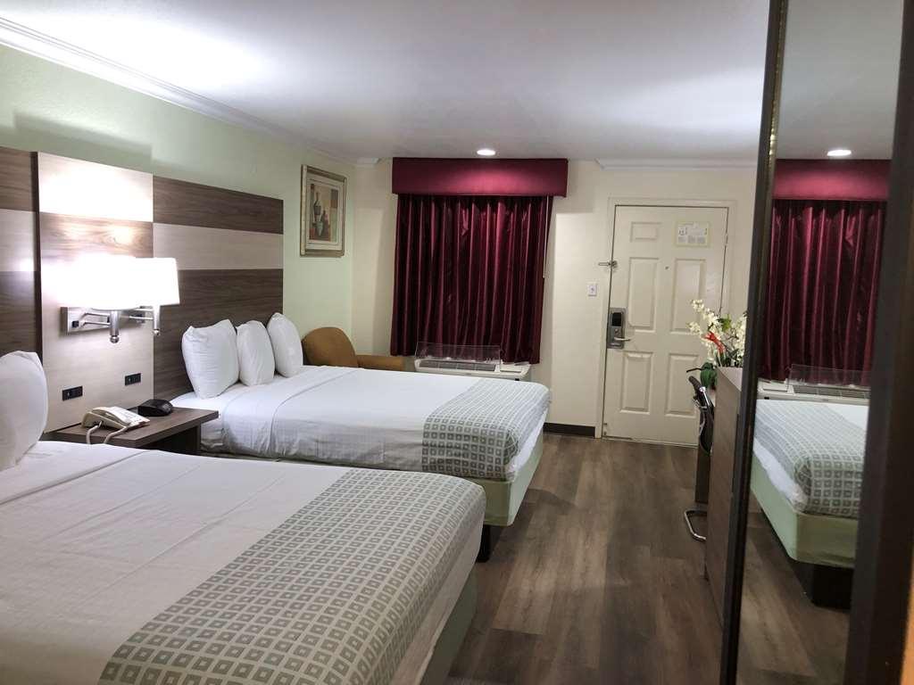 Americas Best Value Inn Columbus Kamer foto