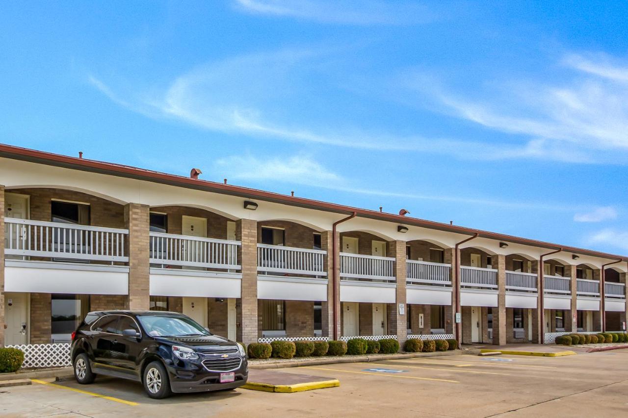 Americas Best Value Inn Columbus Buitenkant foto