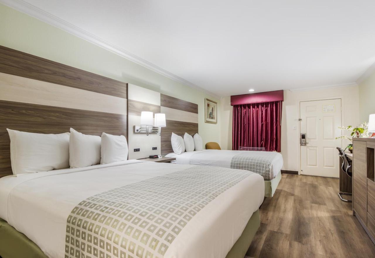 Americas Best Value Inn Columbus Buitenkant foto
