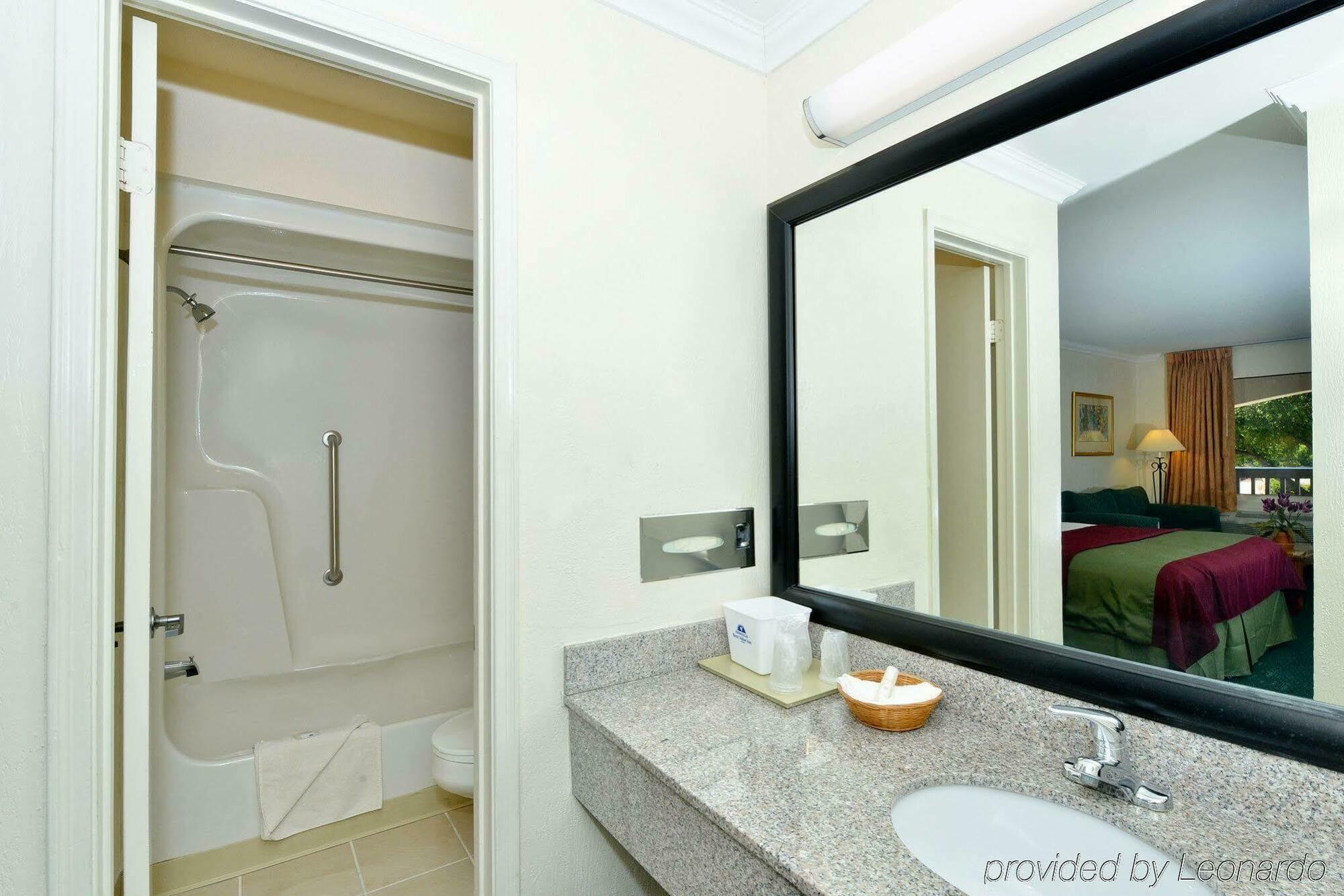 Americas Best Value Inn Columbus Buitenkant foto